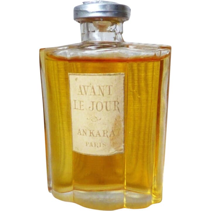 Avant le Jour